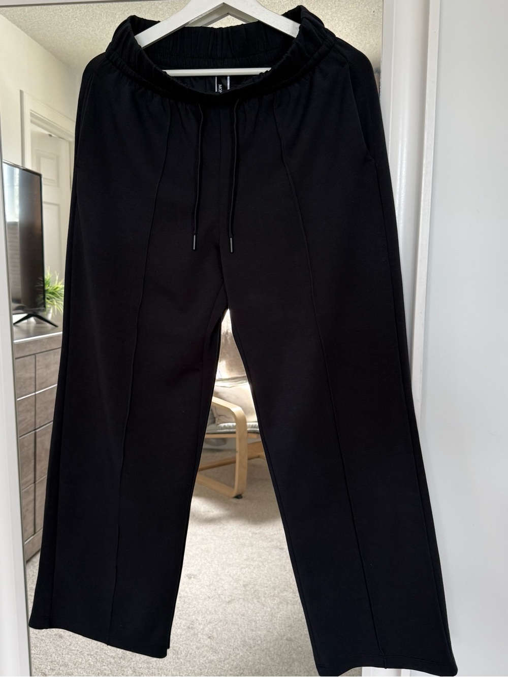 Mondetta Black Women’s  Drawstring Straight Leg Joggers